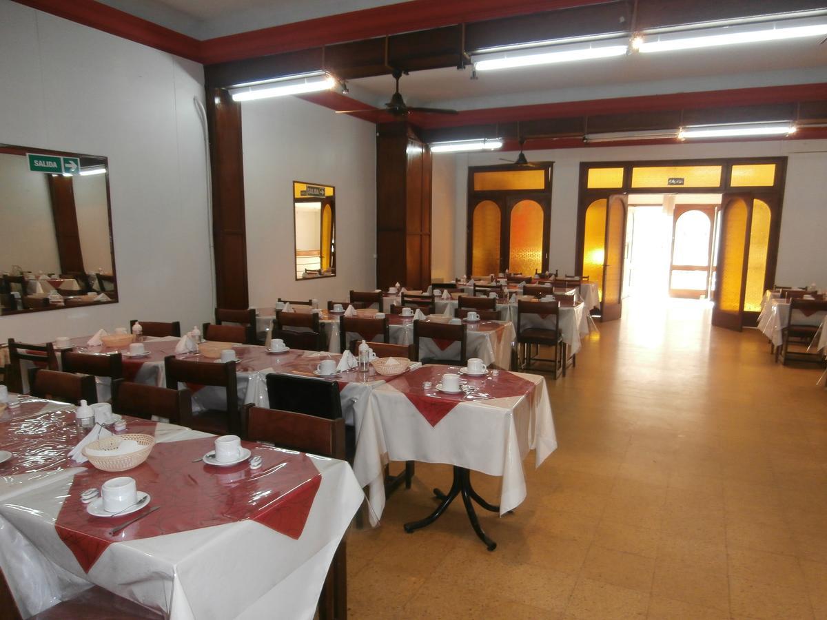 Hotel El Circulo Mar del Plata Exterior foto
